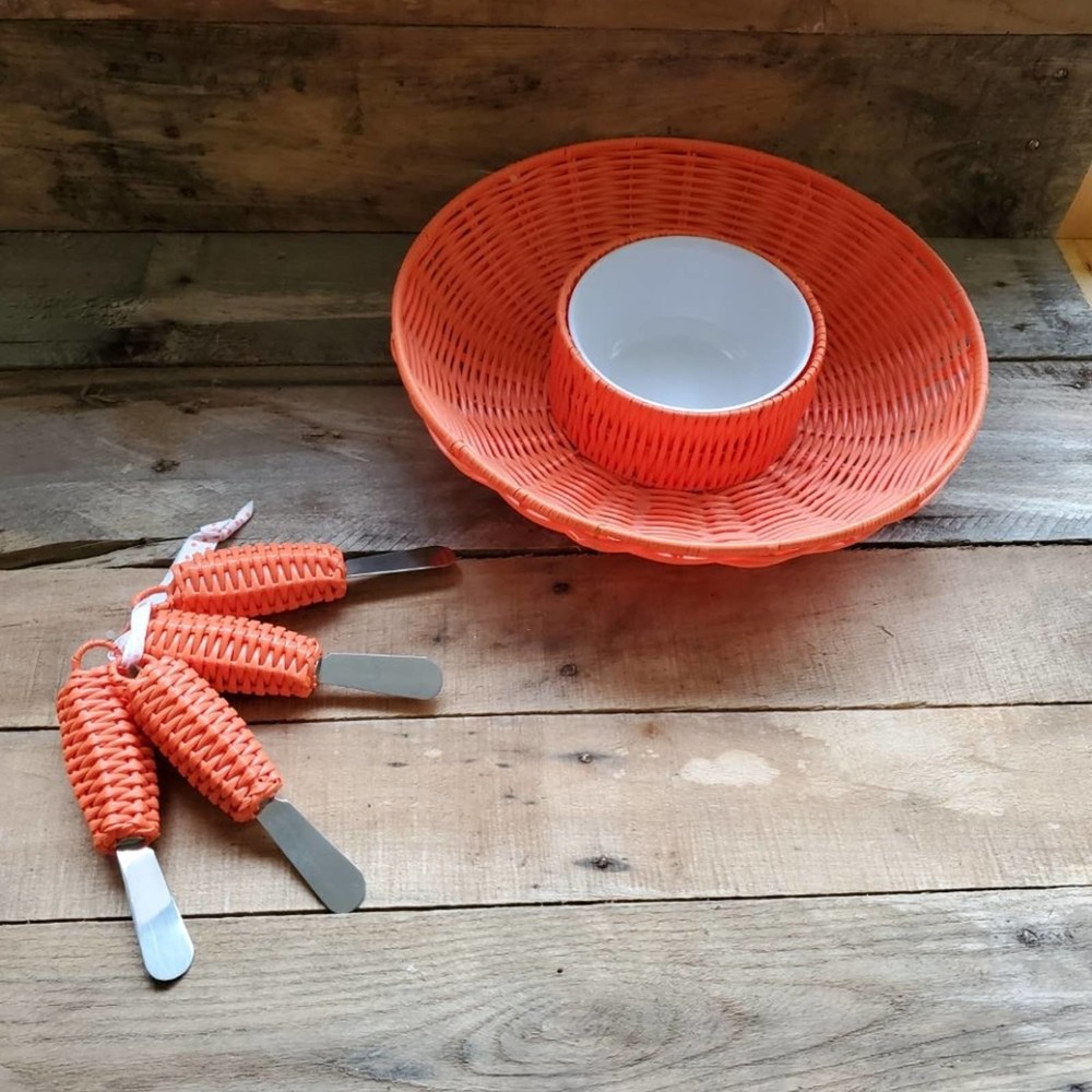 Mainstreet Collection Woven Chip and Dip/Cheese and Cracker Tray with sp…